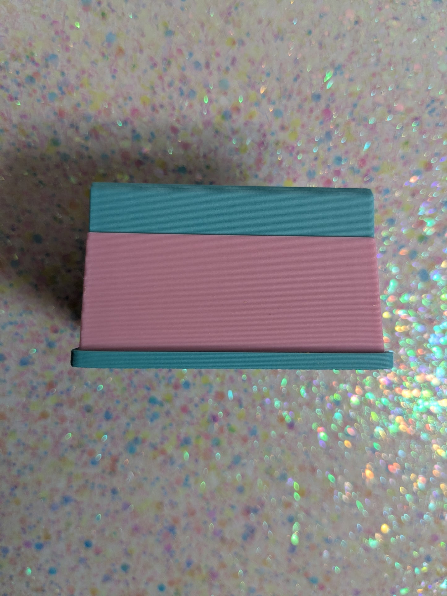 Art and Card Stand - Pastel Hearts